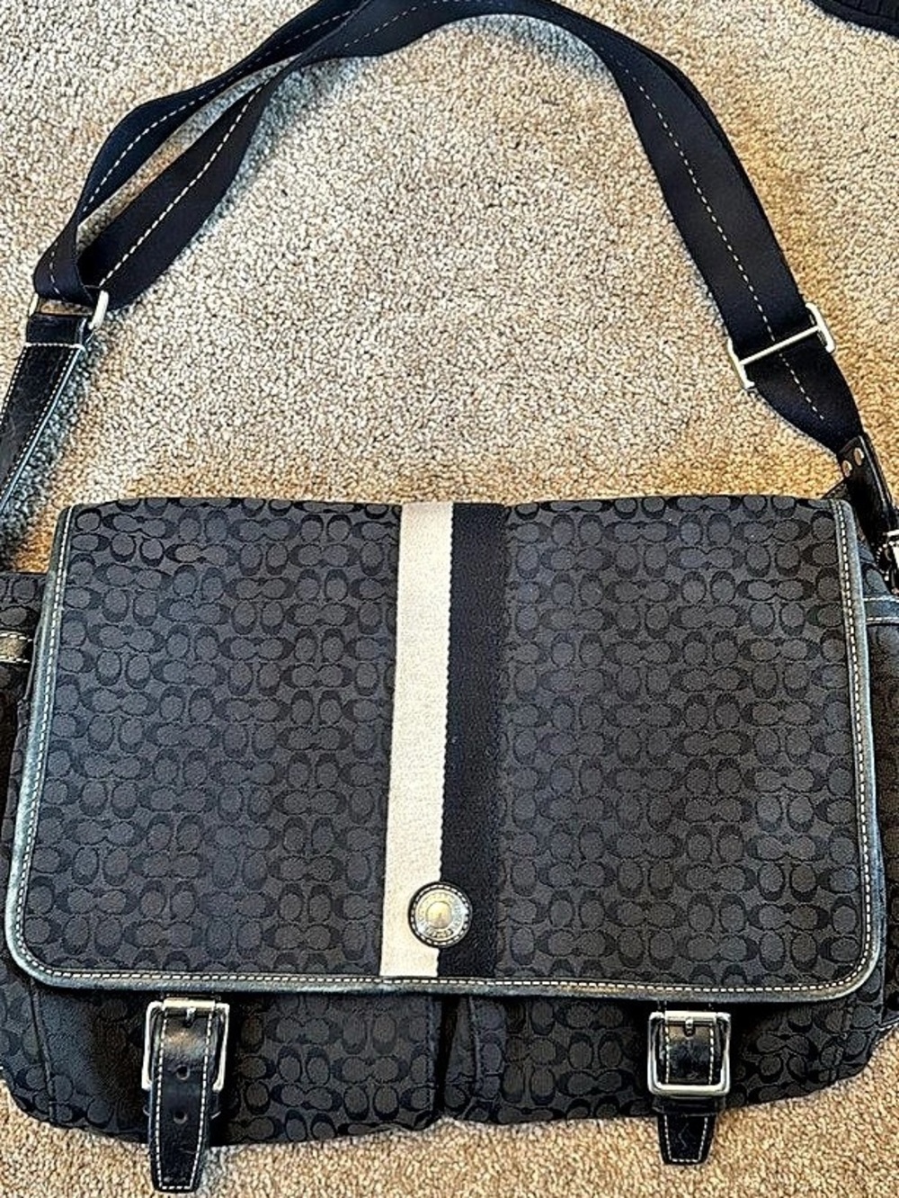Coach Voyager Signature Messenger Bag